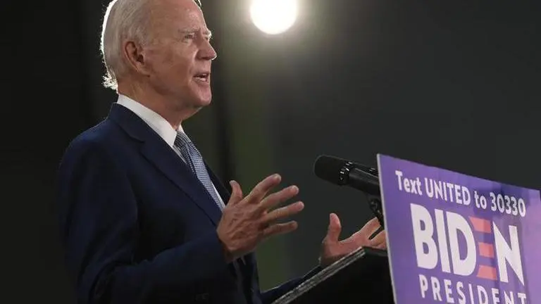 US: Biden formally clinches Democratic presidential nomination Biden formally clinches Democratic presidential nomination