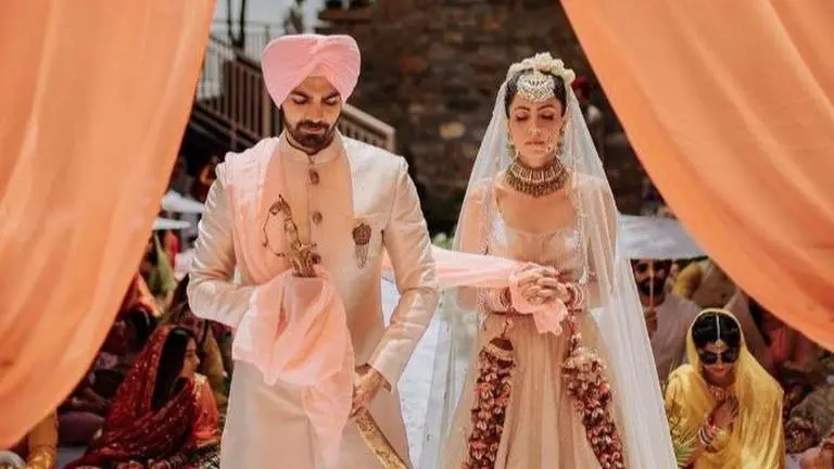 Karan Grover ties knot with Poppy Jabbal; Ridhi Dogra, Ankita Lokhande & more send wishes Karan V Grover