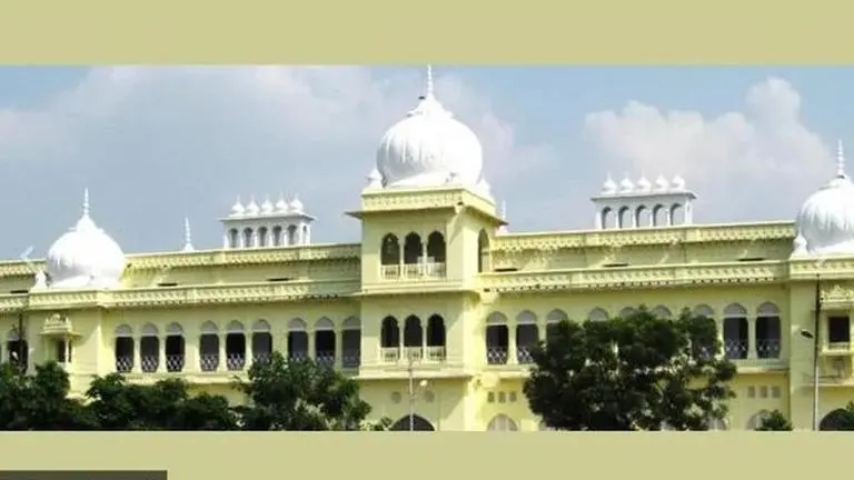 Lucknow university