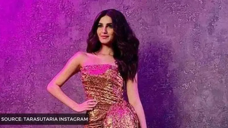 Tara Sutaria sets the internet on fire as she shares a picture playing “dress up” Tara Sutaria