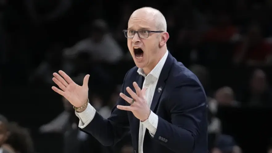 Dan Hurley turns down the offer to coach LeBron James at Los Angeles Lakers, stays at UCONN Dan Hurley head coach of UCONN Huskies Basketball team