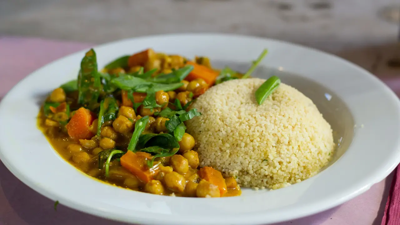 Power-Packed Protein: Chickpea Dishes To Fuel Your Healthy Vegetarian Diet Chickpea dishes