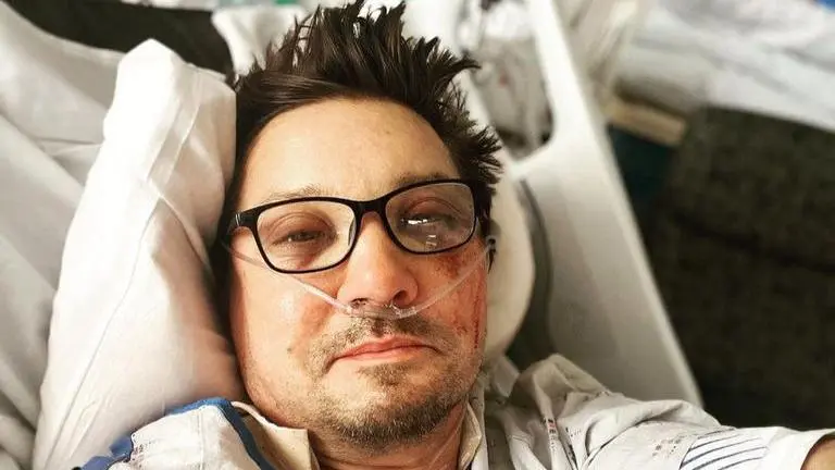 Marvel star Jeremy Renner returns home from hospital after deadly snowplow accident Jeremy Renner