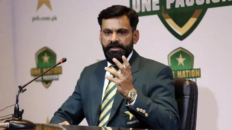 Veteran Pakistan all-rounder Mohammad Hafeez exposes PCB's leniency towards match-fixers Mohammad Hafeez, Pakistan, PCB, Mohammad Hafeez retirement, PCB match fixing, mohammad hafeez on mohammad amir, mohammad amir spot fixing