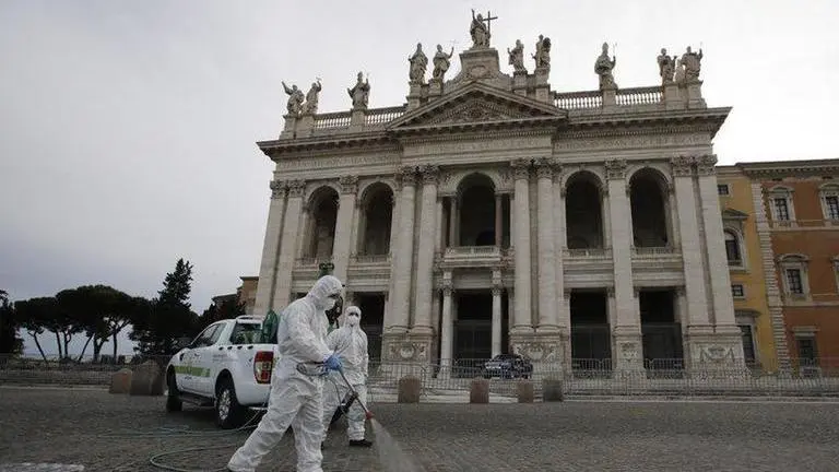 Coronavirus: Italy set to lift travel restrictions as infection rate decreases Coronavirus