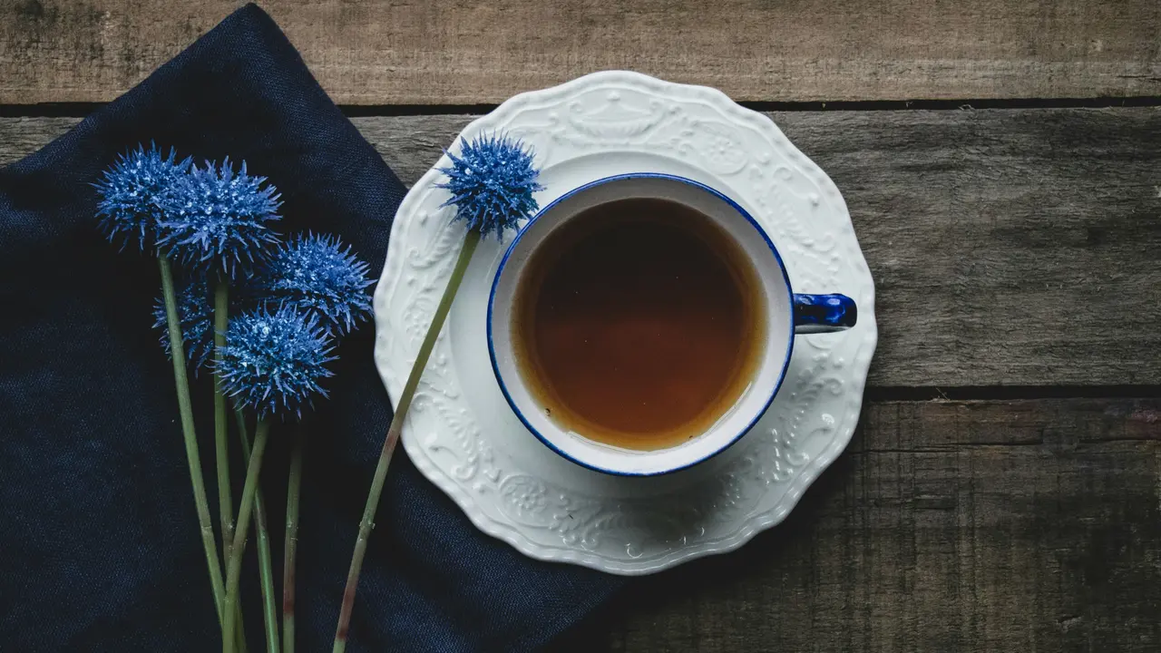 Blue mountain tea will add a touch of health and colour to your morning routine.