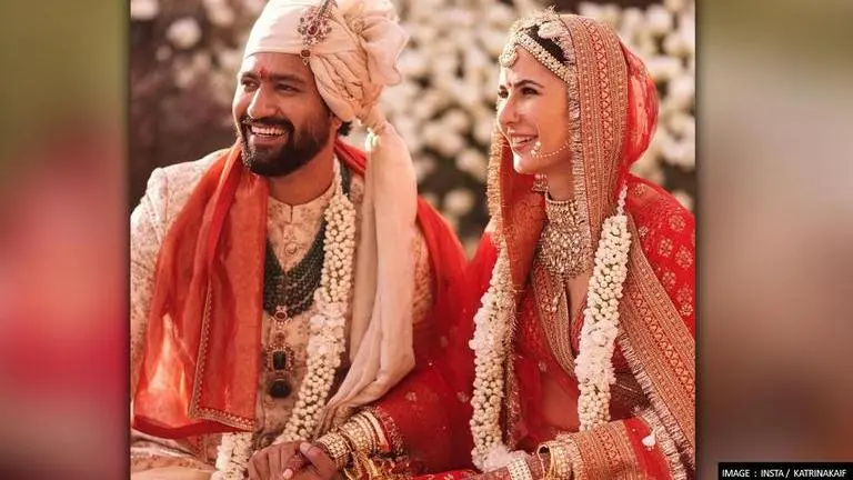 Vicky-Katrina Wedding: Did you spot bride's giant ring worth Rs 7.5 lakh by this designer? vicky kaushal