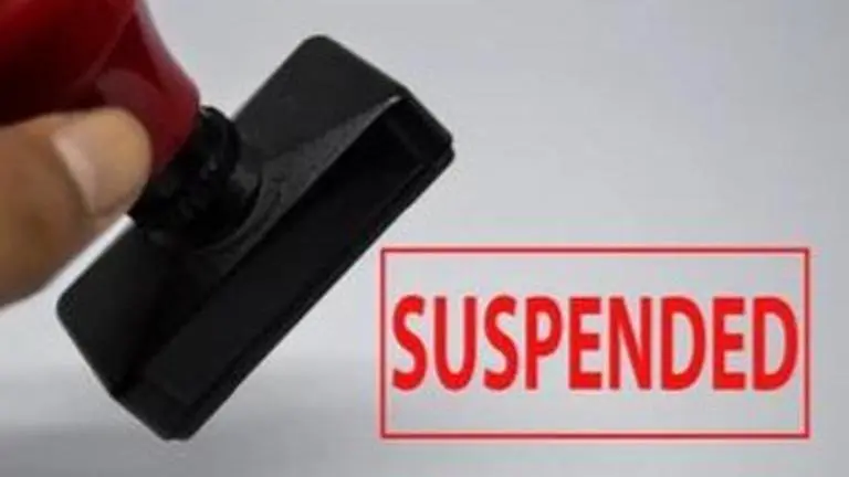 IAS, IPS officers manhandles hotel staff in Rajasthan's Ajmer, now suspended IAS, IPS officers manhandles hotel staff in Rajasthan's Ajmer, now suspended