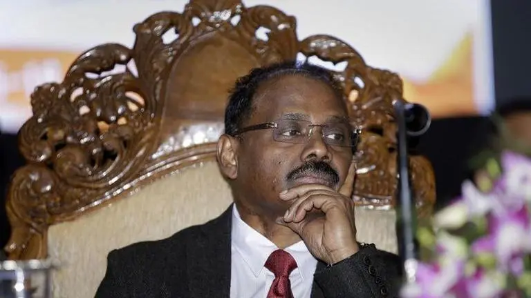 J-K LG condemns deadly attack on BJP leader in Bandipora