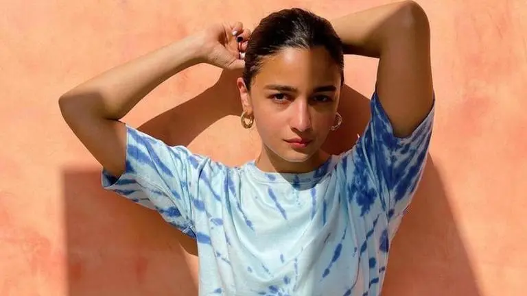 COVID-19: Alia Bhatt shares health update, says 'taking care and staying safe' Alia Bhatt