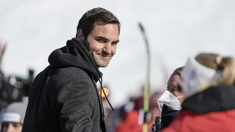 Roger Federer puts retirement rumours to rest; confirms comeback to tennis in 2022 Roger Federer