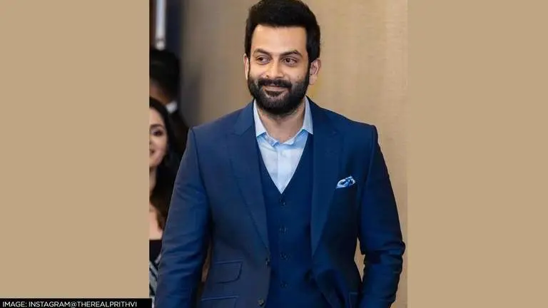 Prithviraj Sukumaran wraps up 'Aadujeevitham' shoot after facing 'million challenges' Prithviraj Sukumaran