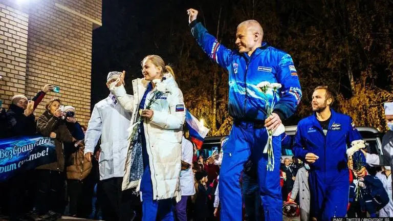 Russia sends 'Challenge' film crew for rehabilitation to get used to conditions on Earth Russia
