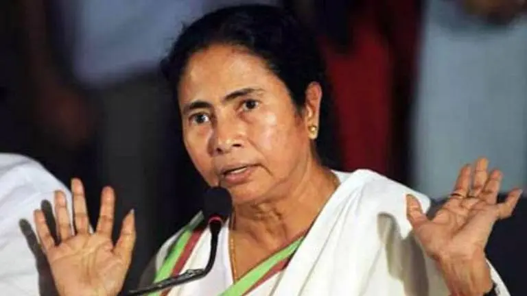 Mamata Banerjee calls for protest against CAB on December 16 Mamata Banerjee