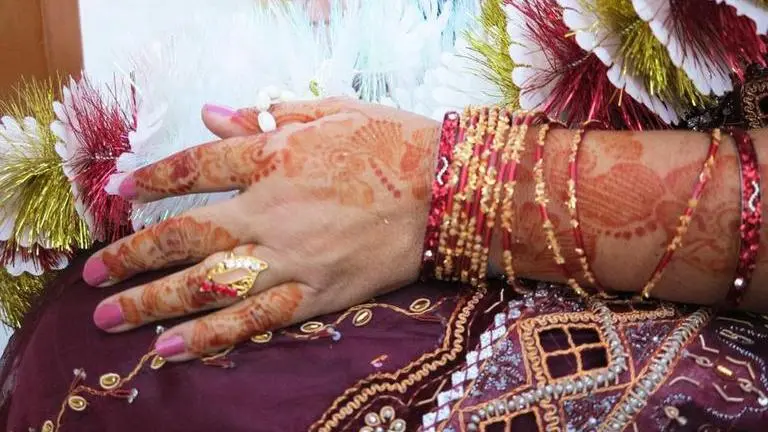 Pakistani men force minority girls into marriage & push them into prostitution: Report Pakistan