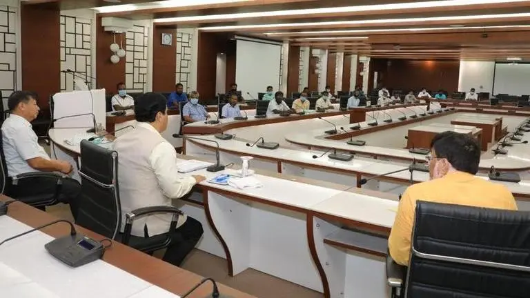 Host of artistes join BJP, Cong ahead of Assam Assembly polls