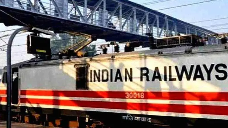 Special train from Bengaluru arrives in Bengal's Bankura with 1,200 passengers