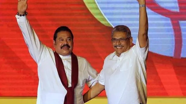 Mahinda Rajapaksa takes oath as Sri Lankan Prime Minister