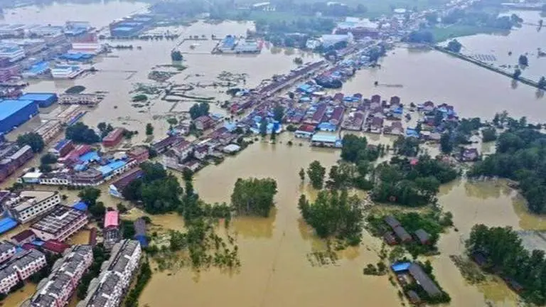 7 killed as heavy rains cause flooding and landslides in China
