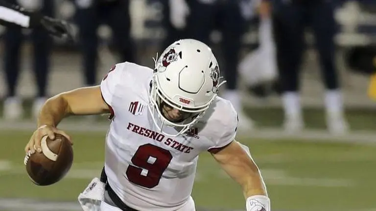 Strong throws 3 TDs to Horton, Nevada beats Fresno St. 37-27