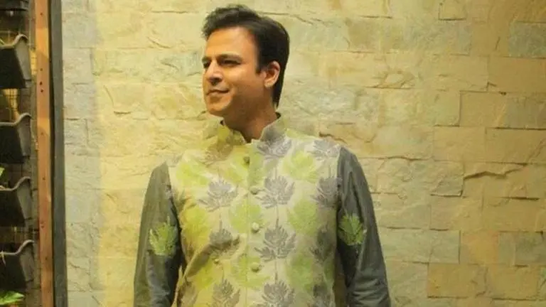 Aftab Shivdasani wishes Vivek Oberoi as 'Company' completes 18 years