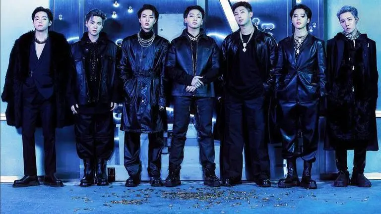 HYBE clarifies on BTS' World Expo 2030 Busan concert expenses, 'Will do our best until...' HYBE