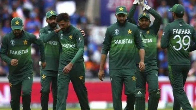 Pakistan threatened by private firm of seizure of all equipment ahead of Eng tour: Report Pakistan