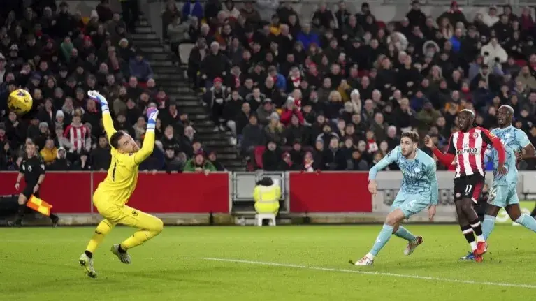 Brazilian striker Igor Thiago signs for Premier League club Brentford Brentford