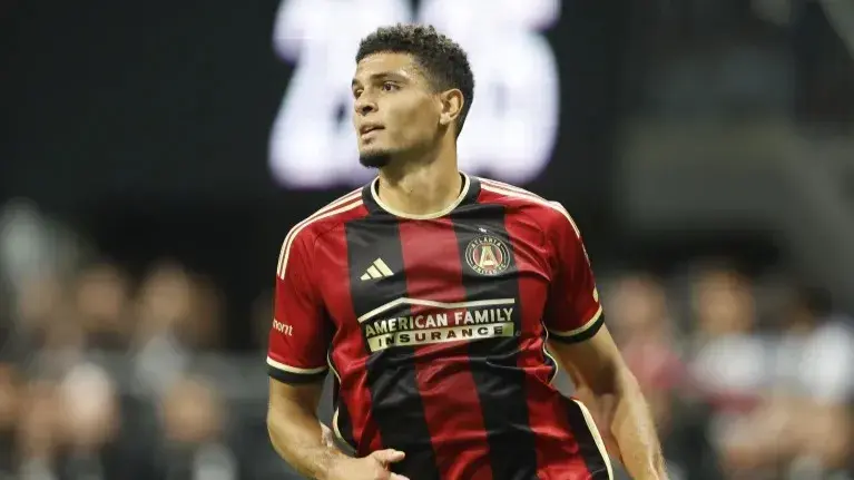 Atlanta United takes on the New York Red Bulls in Eastern Conference action Miles Robinson