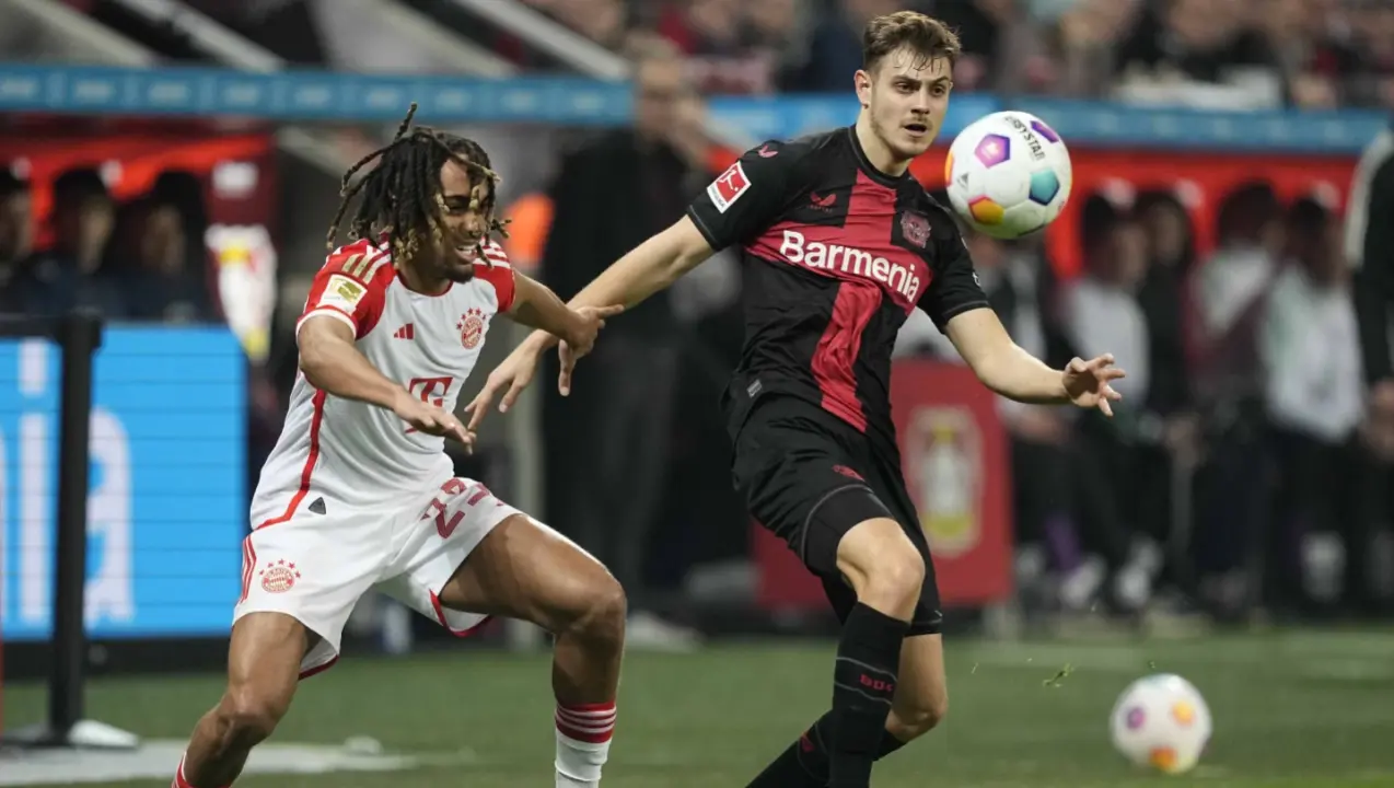 Bayern Munich fullback Sacha Boey out again with hamstring tear after earlier injury Sacha Boey