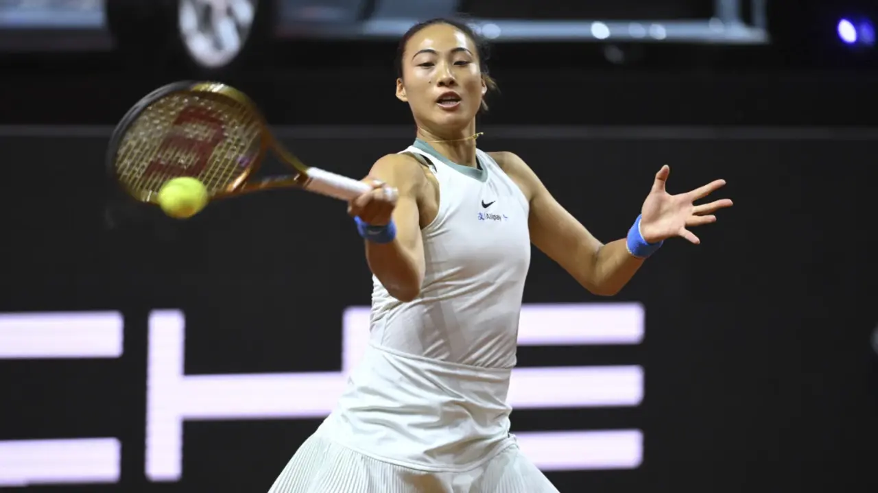 Zheng Qinwen eases past Sorana Cîrstea in Stuttgart opener; Mertens to play Iga Swiatek Qinwen Zheng