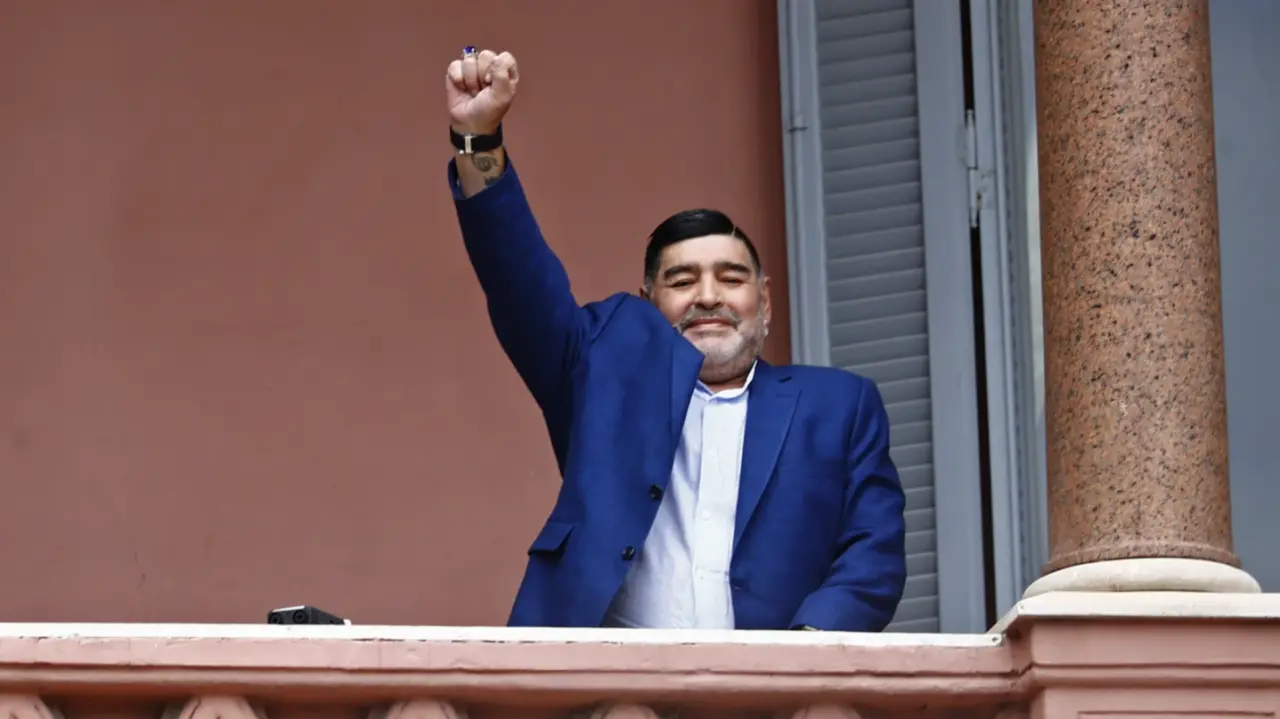 Maradona's children want to transfer his body from cemetery to a mausoleum Maradona