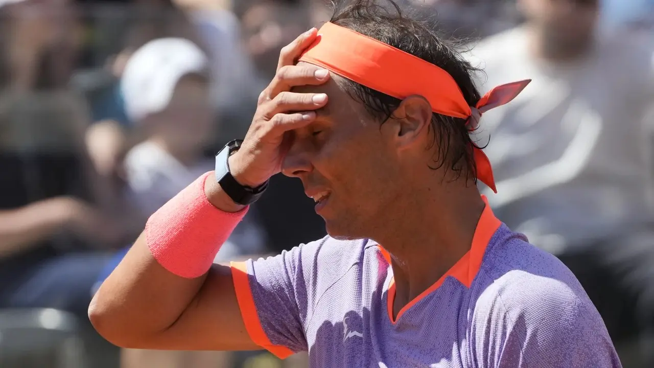 Nadal overpowered by Hurkacz at Italian Open in his 1st meeting with a top-10 player in 1½ years Rafael Nadal