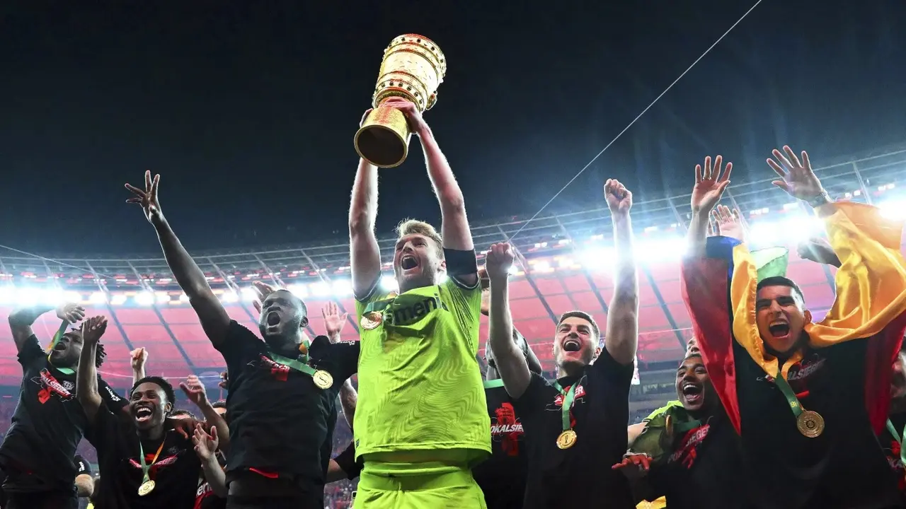 Bayer Leverkusen wins the German Cup and completes undefeated domestic double Lukas Hradecky