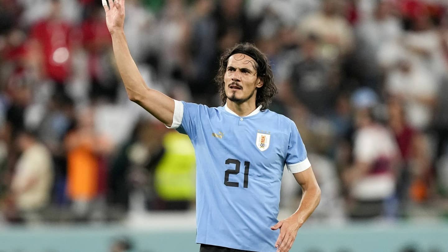Uruguay striker Edinson Cavani retires from international soccer weeks ...