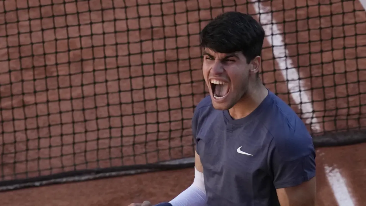 Carlos Alcaraz reaches French Open 2024 final