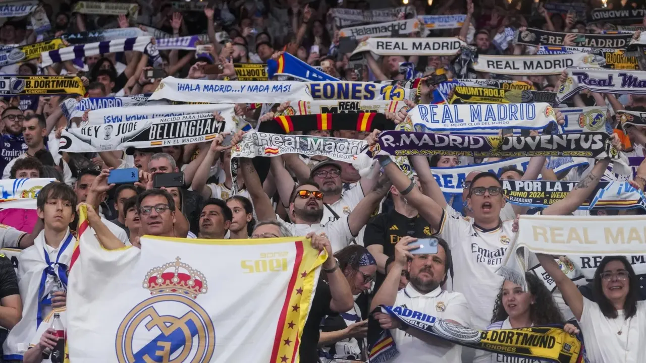 Nearly 80,000 Real Madrid fans pack Santiago Bernabeu Stadium during Champions League final Real Madrid fans at Santiago Bernabeu