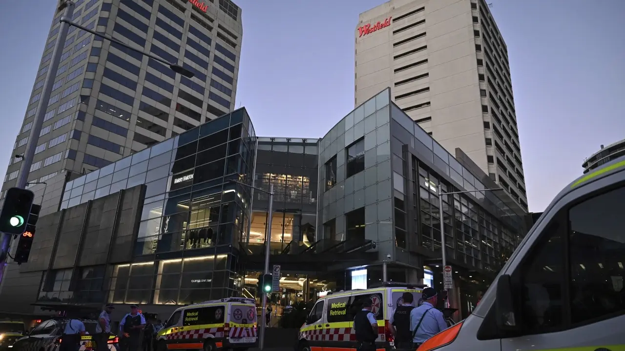 Sydney Mall Reopens Post Mass Stabbing, Pak Guard Who Intervened May Get Australian Citizenship Sydney Mass Stabbing Incident Live updates