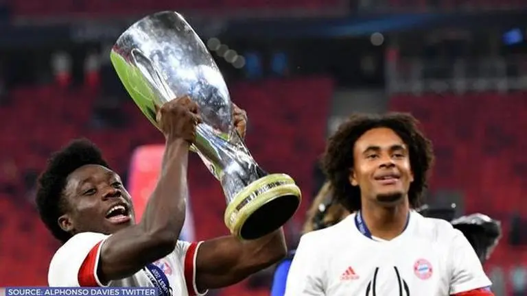 Bayern's Alphonso Davies comically trolls McDonald's, claims restaurant didn't hire him Bayern