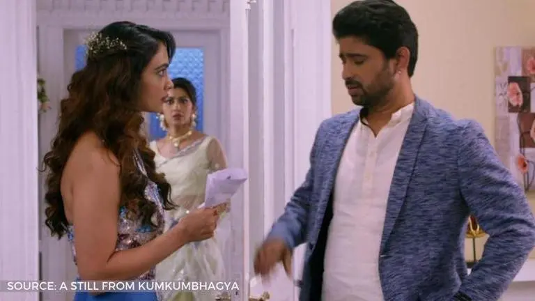 'Kumkum Bhagya' written update for November 17, 2020: Pragya catches Rhea and Sanju Kumkum Bhagya written update