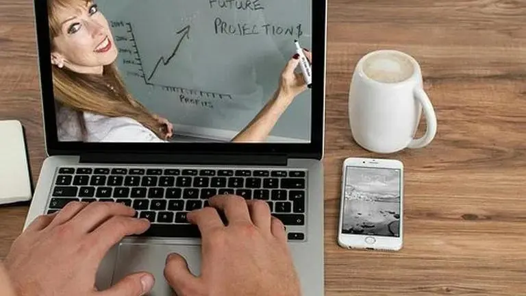 Chicago teachers demand remote learning this fall Chicago teachers demand remote learning this fall