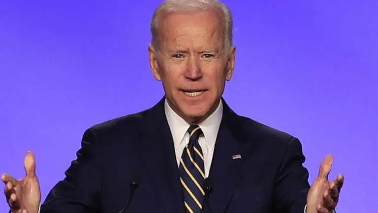 Biden lands in Rome for G20 Summit; to meet German, French, UK leaders on Iran Biden