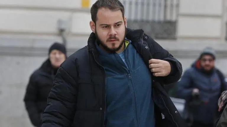 Clashes at Madrid protest in support of arrested rapper Clashes at Madrid protest in support of arrested rapper