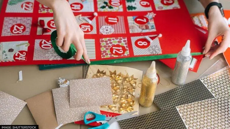 Happy New Year Greeting Card 2021: How to make a New Year card at home? Happy New Year