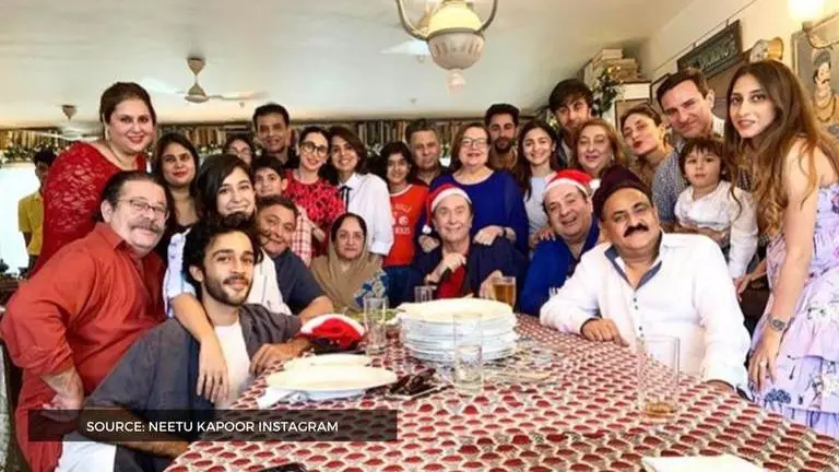 Rishi Kapoor's demise: Revisiting 'Khullam Khulla' reveals how Kapoors got their blue eyes rishi kapoor's death