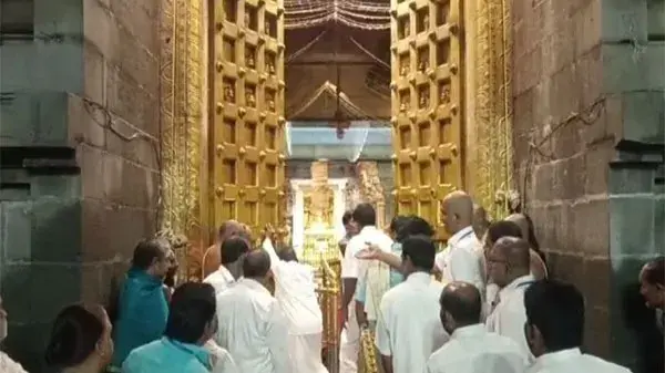 Are you newly married? Tirumala Tirupati offering special Temple Darshan. Know how to book tickets AA