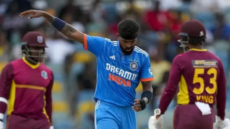 'I'm a turtle, not the rabbit': Hardik Pandya finally breaks silence on bowling workload Hardik Pandya breaks his silence over fitness concern, addresses IND's recent ODI defeat