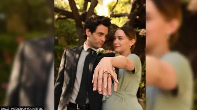 'You' actors Penn Badgley, Victoria Pedretti 'felt strange' filming intimate scenes You