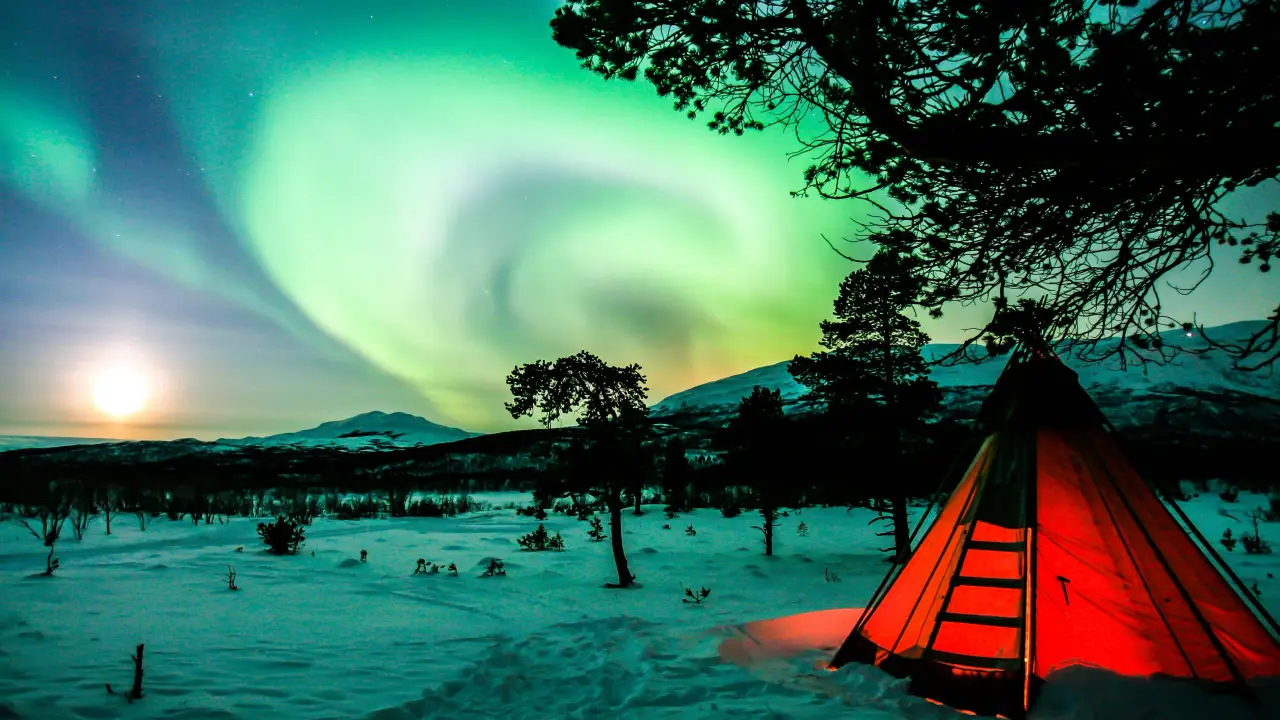 Best Places To Witness The Magical Northern Lights Around The World Best Places To Witness The Magical Northern Lights Around The World