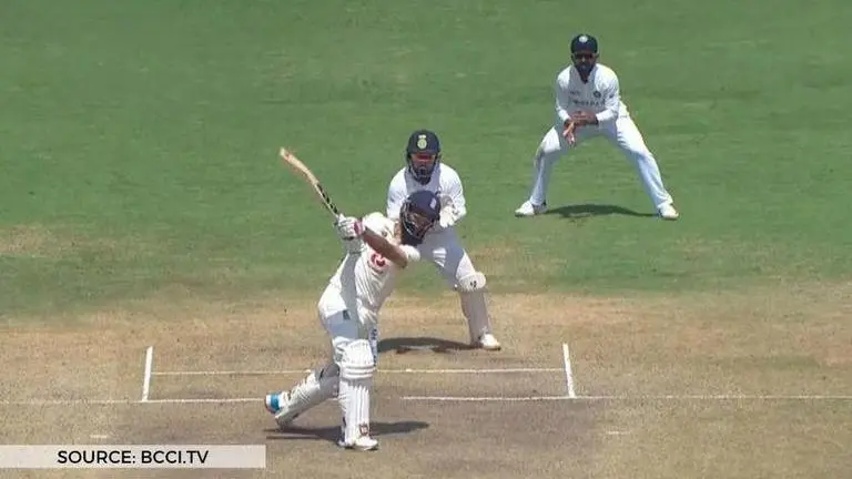 Moeen Ali makes strong statement in front of Virat Kohli ahead of IPL 2021 auction: WATCH Moeen Ali